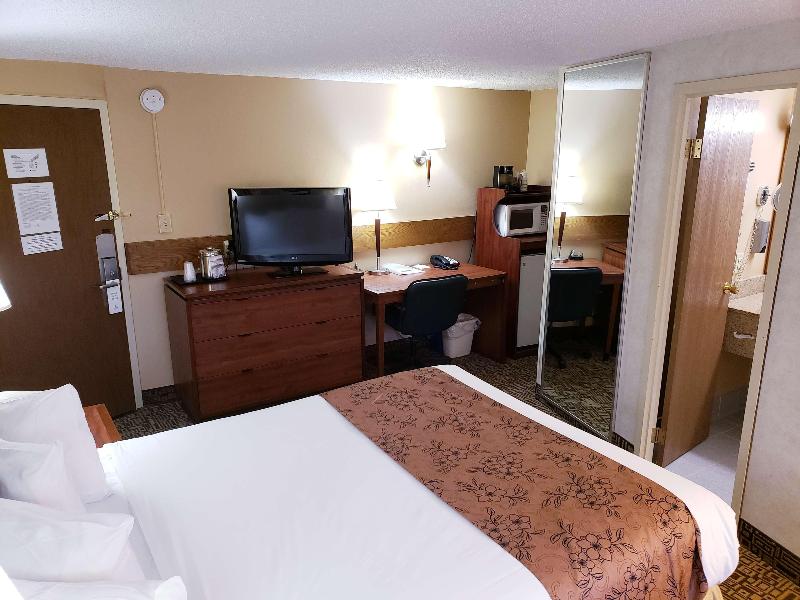 Quality Inn & Suites Black River Falls I-94 photo 15