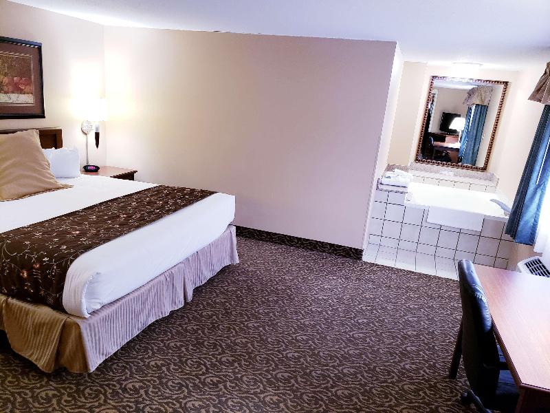 Quality Inn & Suites Black River Falls I-94 photo 17