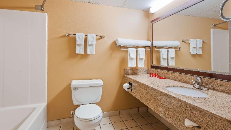 Quality Inn & Suites Black River Falls I-94 photo 18