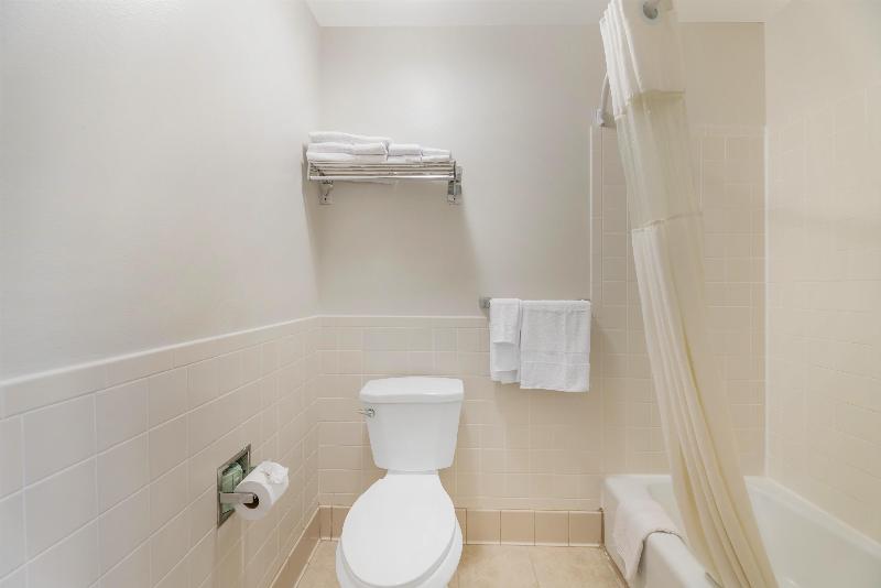 Best Western Maritime Inn image