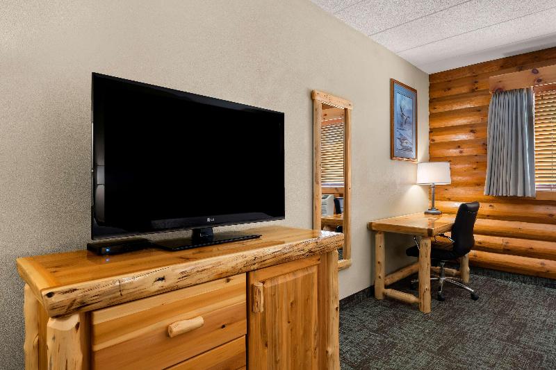 Best Western Northwoods Lodge image
