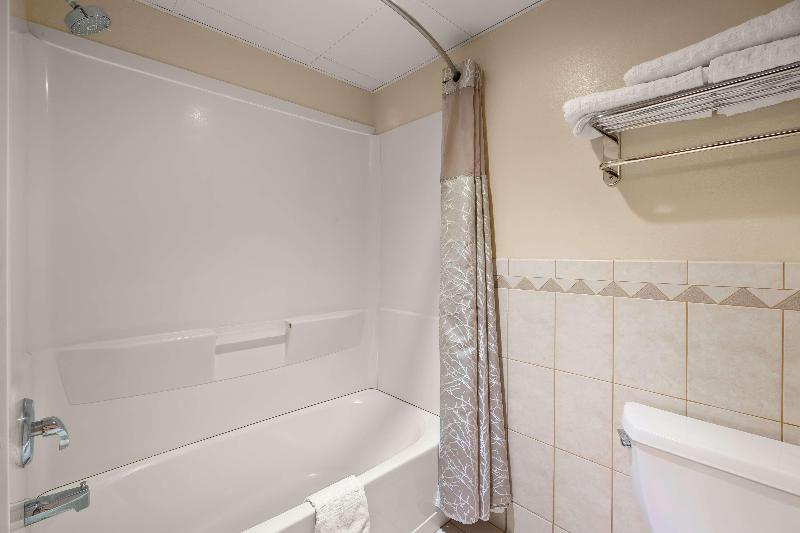 Best Western Northwoods Lodge image