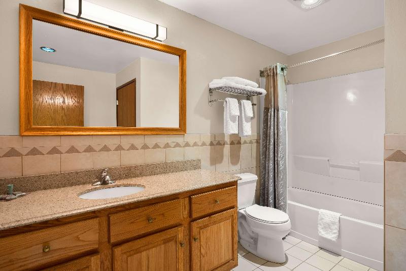 Best Western Northwoods Lodge image