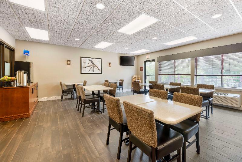 Best Western Spooner Riverplace image