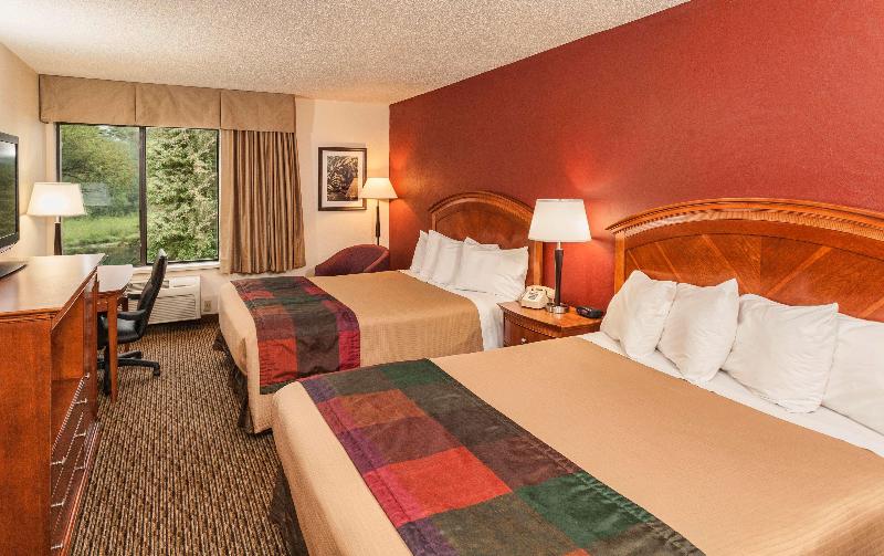 Best Western Spooner Riverplace image