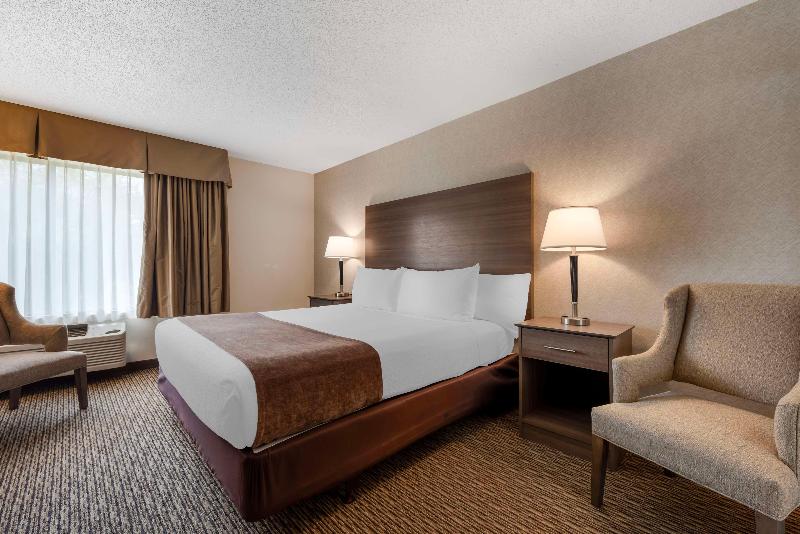 Best Western Spooner Riverplace image