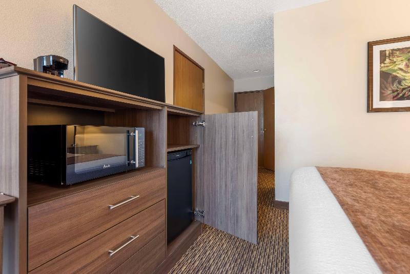 Best Western Spooner Riverplace image