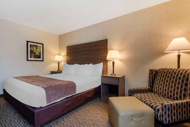 Best Western Spooner Riverplace image