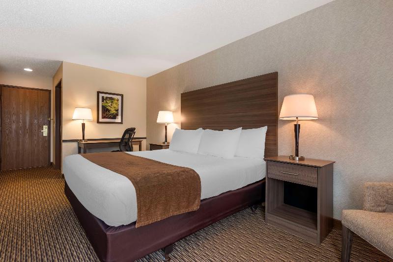 Best Western Spooner Riverplace image