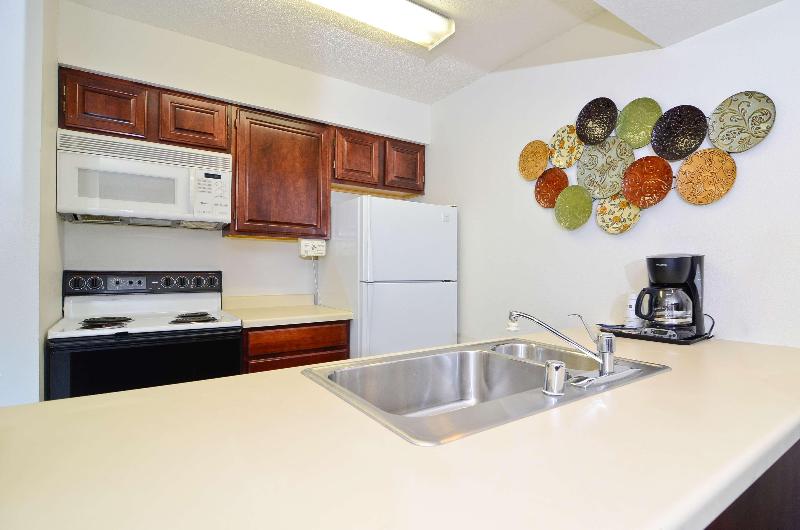 Best Western Spooner Riverplace image