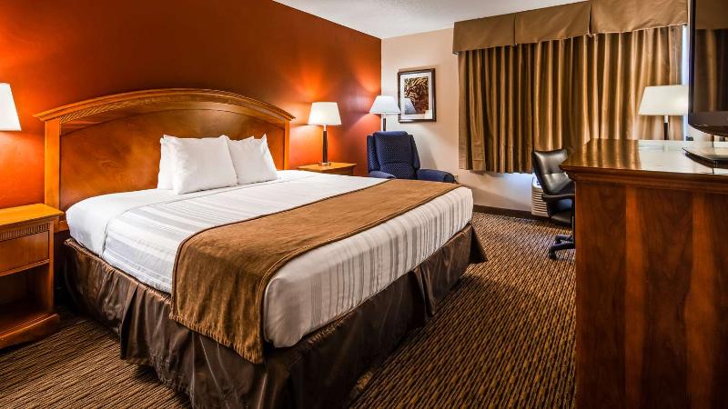 Best Western Spooner Riverplace image