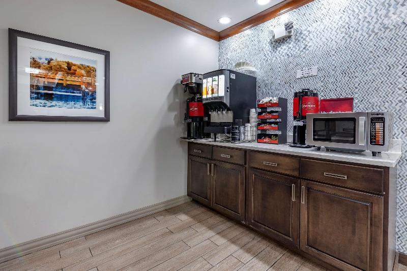 Best Western Plus Sparta Trail Lodge image