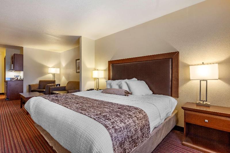 Best Western Plus Sparta Trail Lodge image