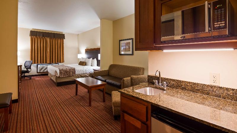 Best Western Plus Sparta Trail Lodge image