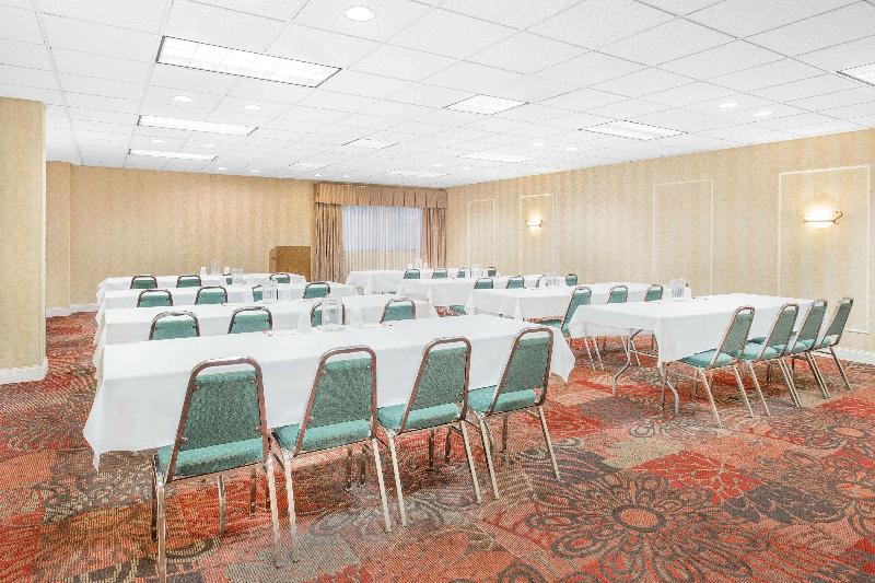 Ramada by Wyndham Waupaca image