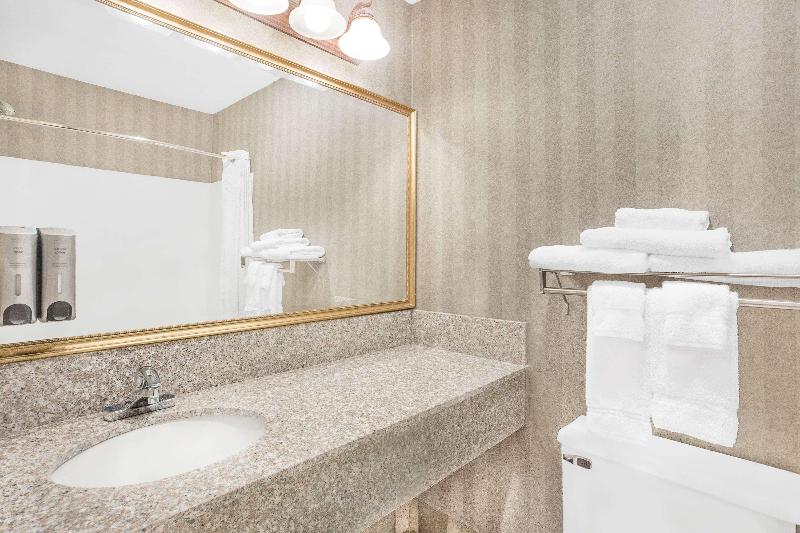 Ramada by Wyndham Waupaca image