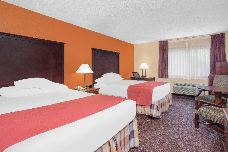 Ramada by Wyndham Waupaca image