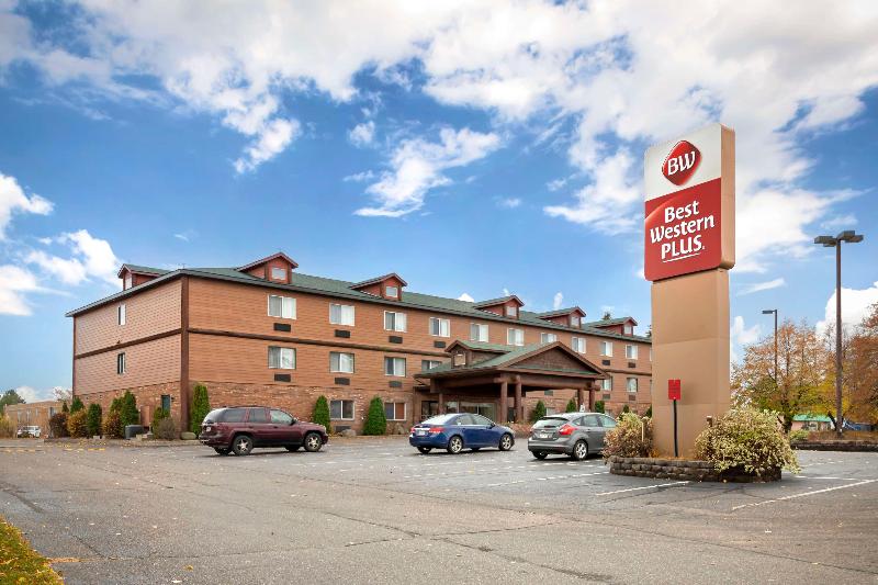 Best Western Plus Concord Inn image