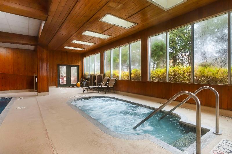 Best Western Plus Concord Inn image