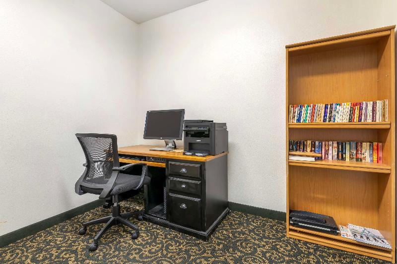 Best Western Wittenberg Inn image