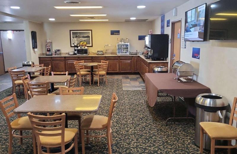 Best Western Wittenberg Inn image