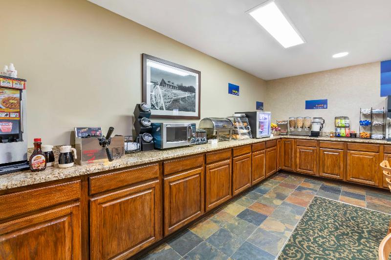 Best Western Wittenberg Inn image