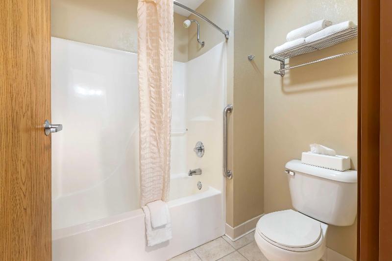 Best Western Wittenberg Inn image