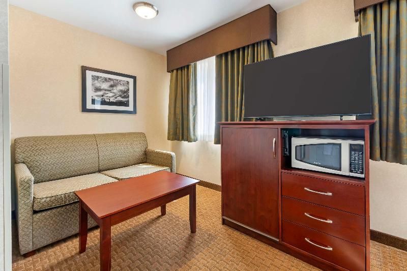 Best Western Wittenberg Inn image