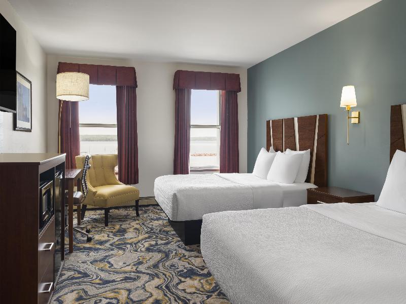Best Western The Hotel Chequamegon image