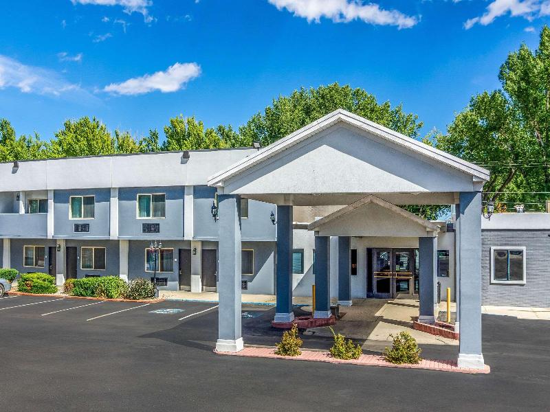 Best Western Crossroads Inn, Buffalo