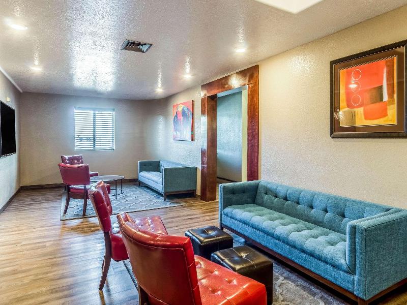Best Western Crossroads Inn