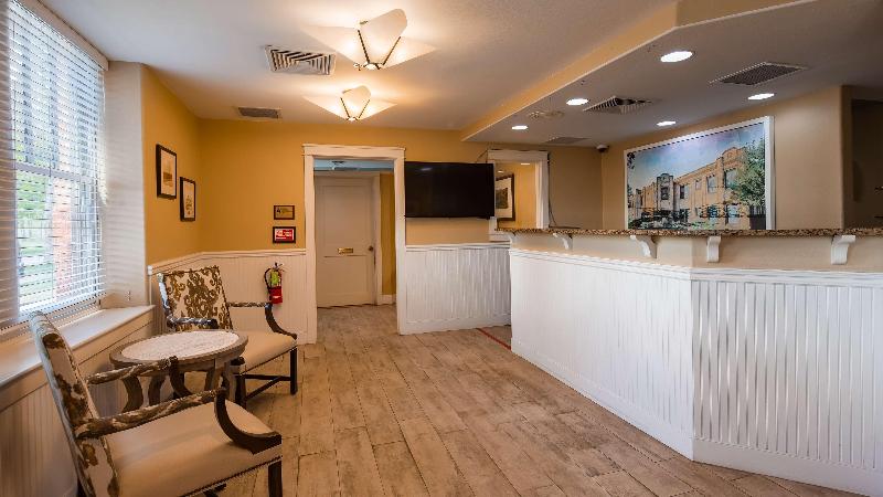 Best Western Plus Plaza Hotel image