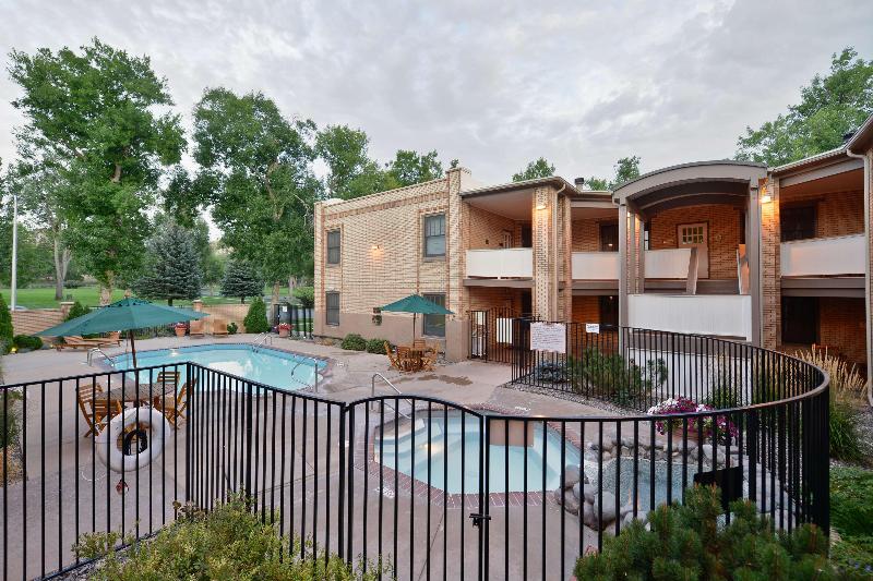 Best Western Plus Plaza Hotel image