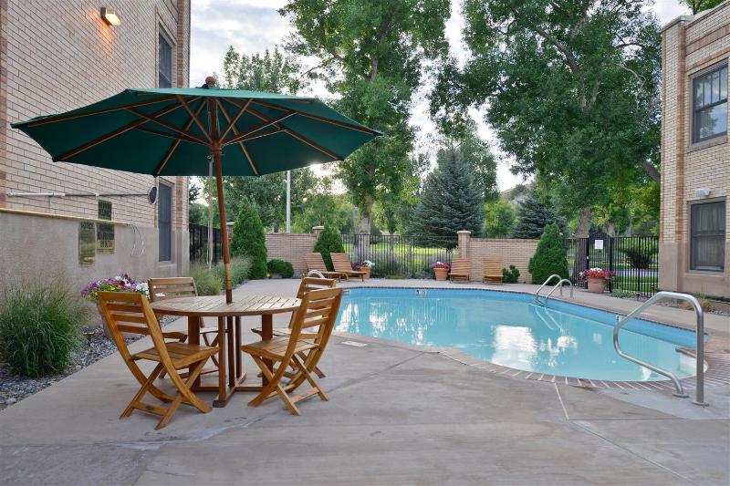 Best Western Plus Plaza Hotel image