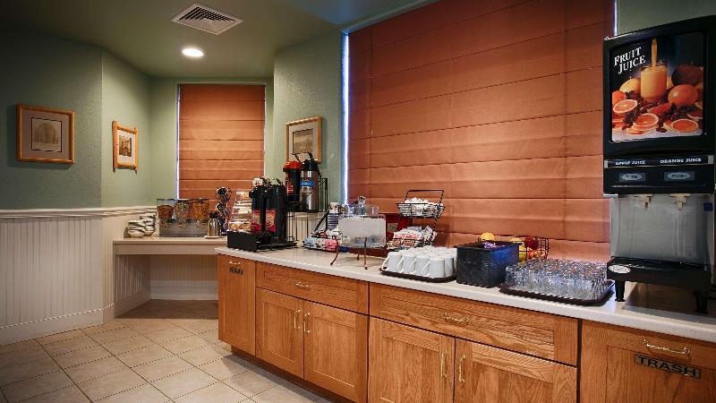 Best Western Plus Plaza Hotel image