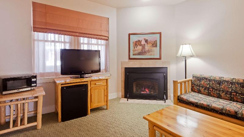 Best Western Plus Plaza Hotel image