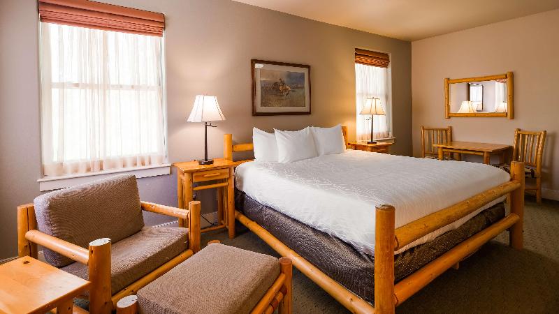 Best Western Plus Plaza Hotel image