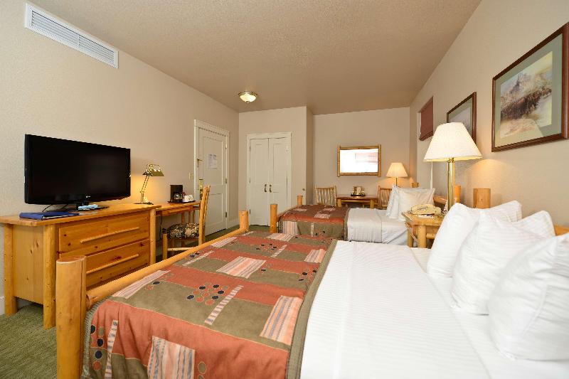 Best Western Plus Plaza Hotel image