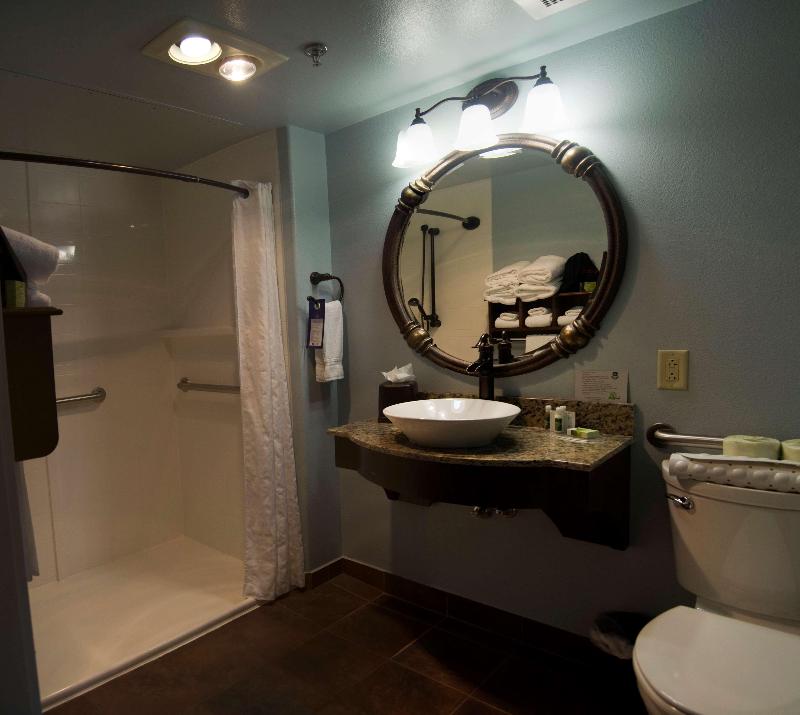 Best Western Plus Plaza Hotel image