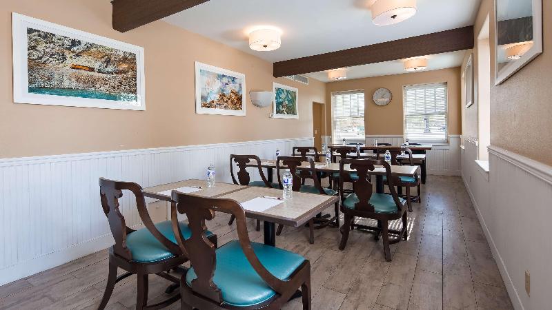 Best Western Plus Plaza Hotel image