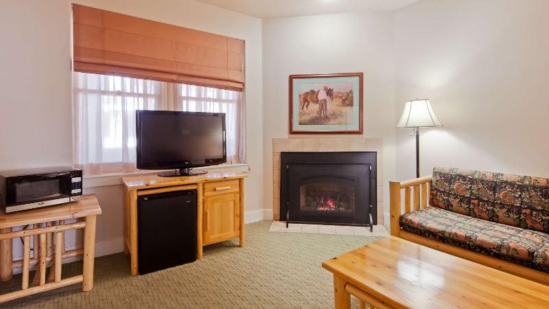 Best Western Plus Plaza Hotel image