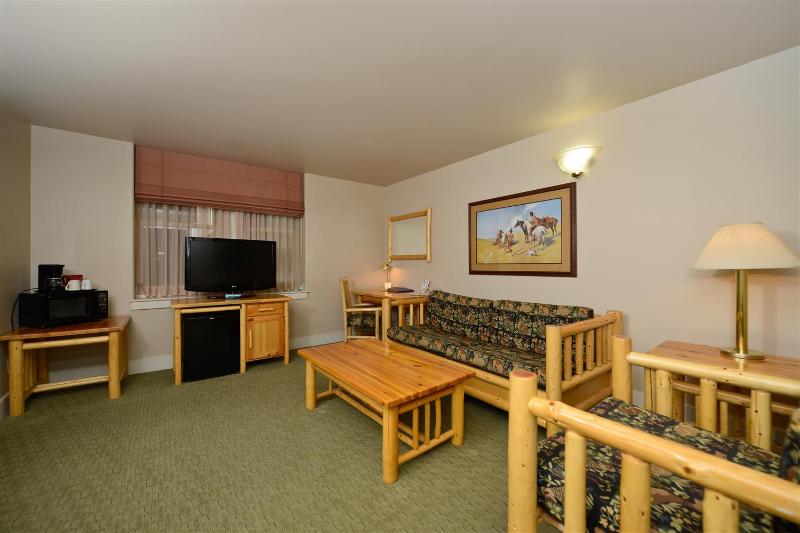 Best Western Plus Plaza Hotel image