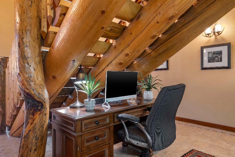 Best Western Devils Tower Inn image