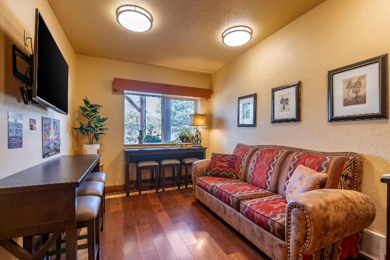 Best Western Devils Tower Inn image