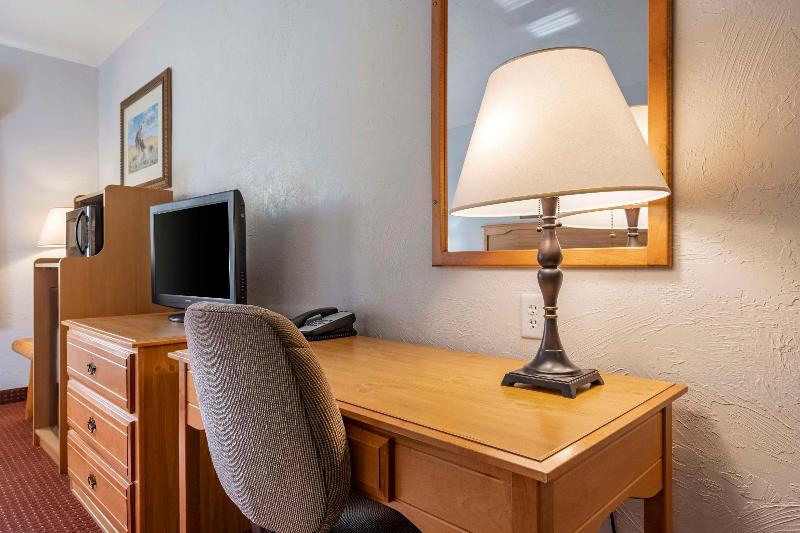Best Western Devils Tower Inn image