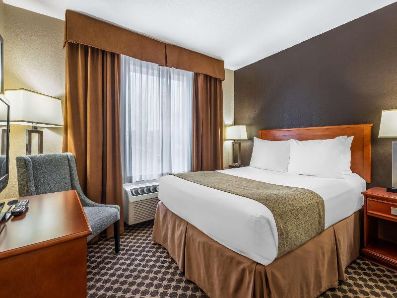 Best Western Strathmore Inn image