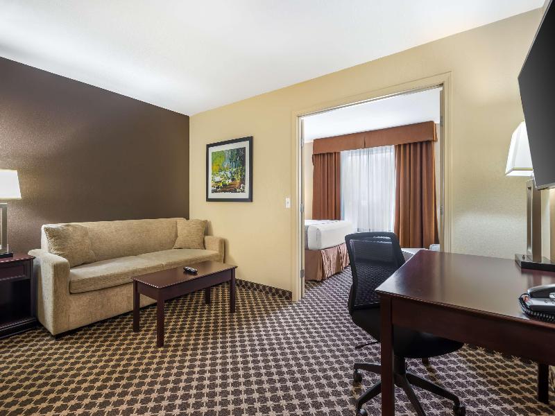 Best Western Strathmore Inn image