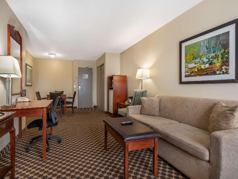 Best Western Strathmore Inn image