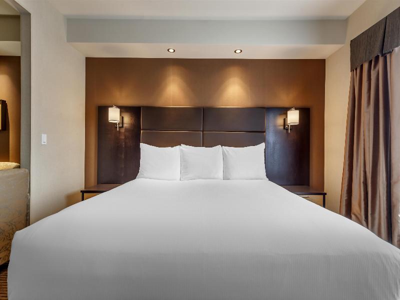 Best Western Cold Lake Inn image