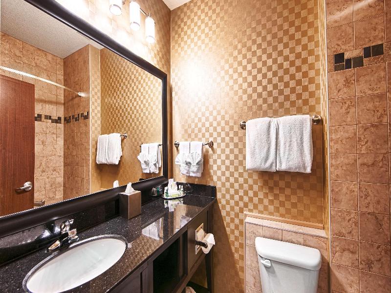 Best Western Sunrise Inn & Suites image
